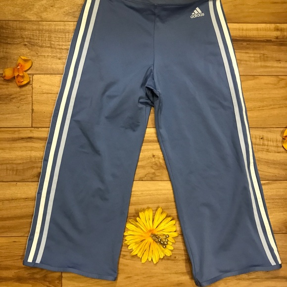 Adidas Capris Pants - Picture 3 of 12